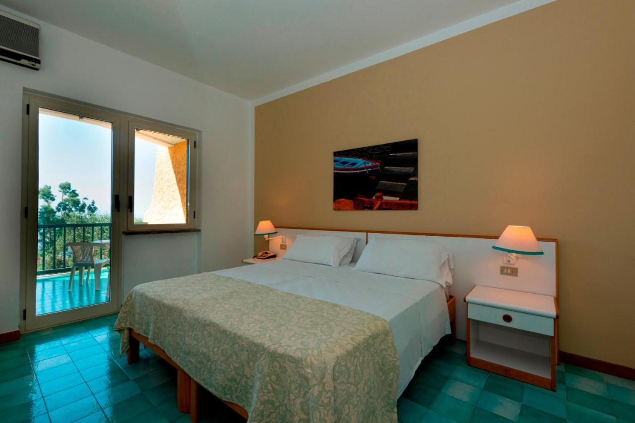 Hotel Torre Normanna Altavilla Milicia Exterior photo