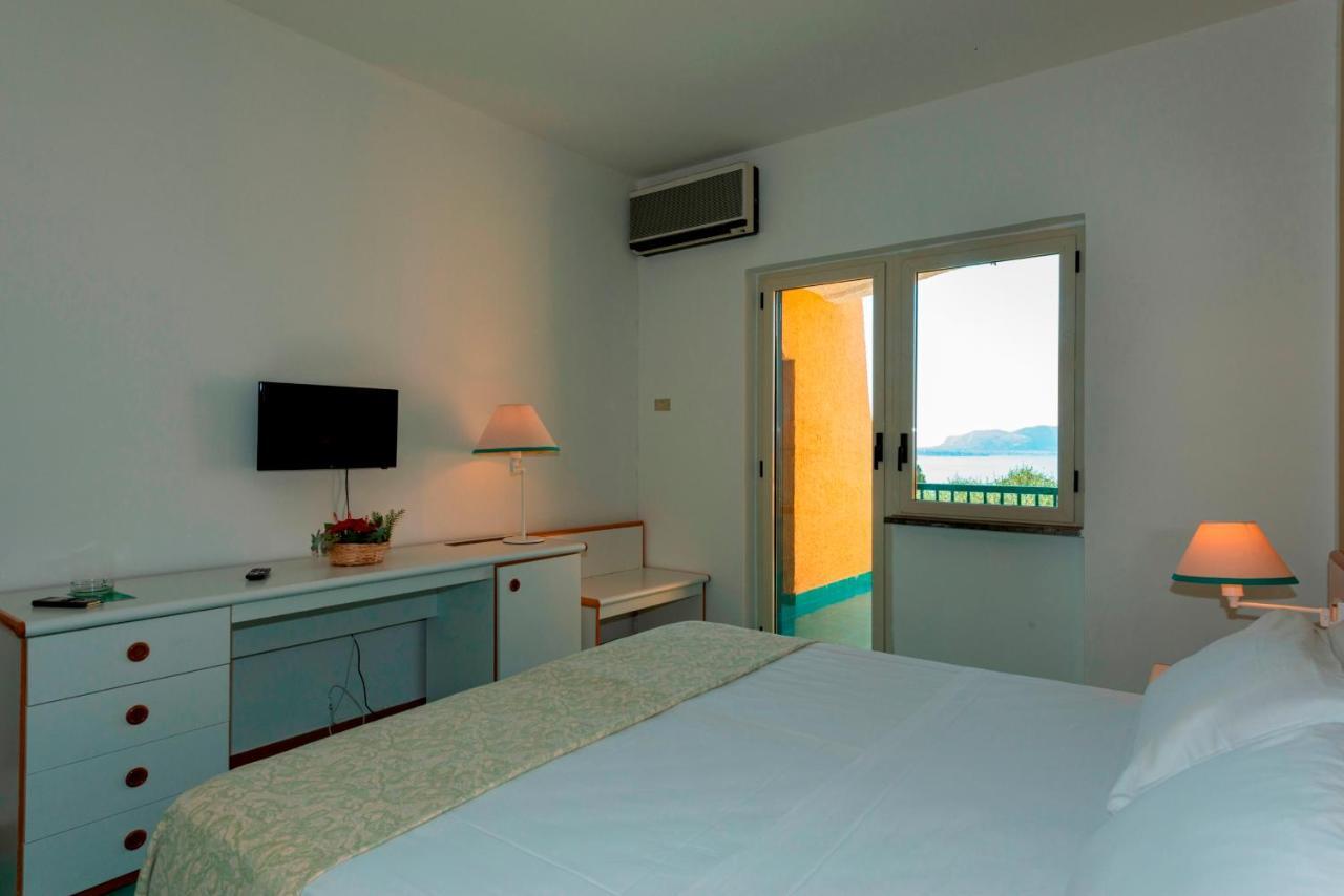 Hotel Torre Normanna Altavilla Milicia Exterior photo